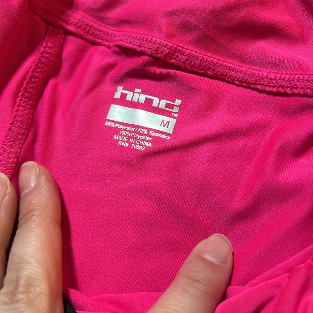 Hind athletic skirt with built in underwear - Picture 4 of 5